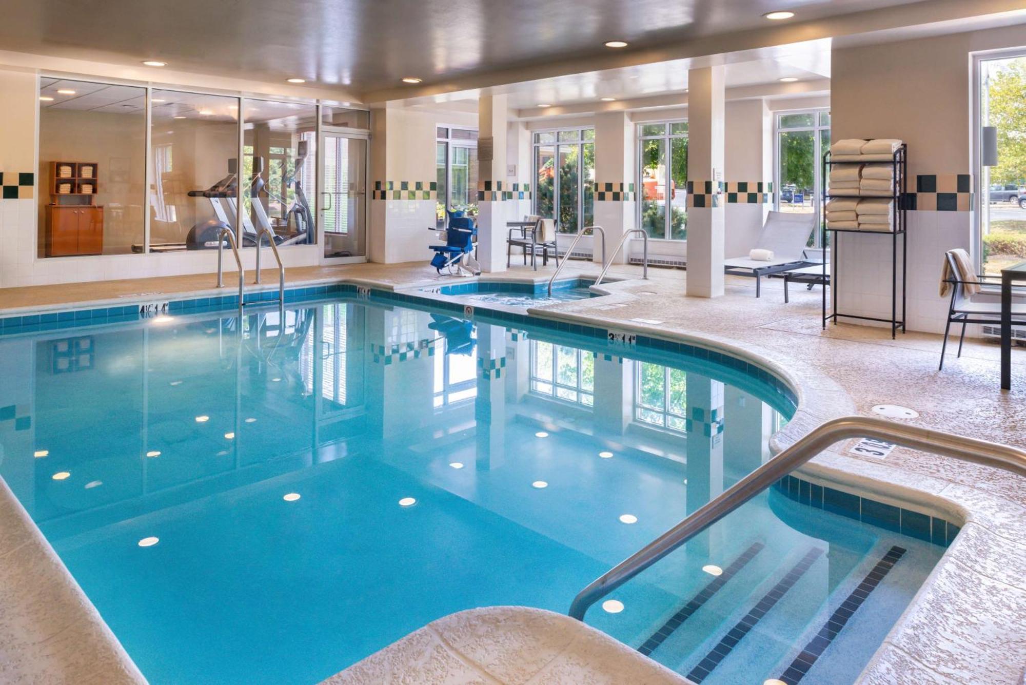 Hilton Garden White Marsh