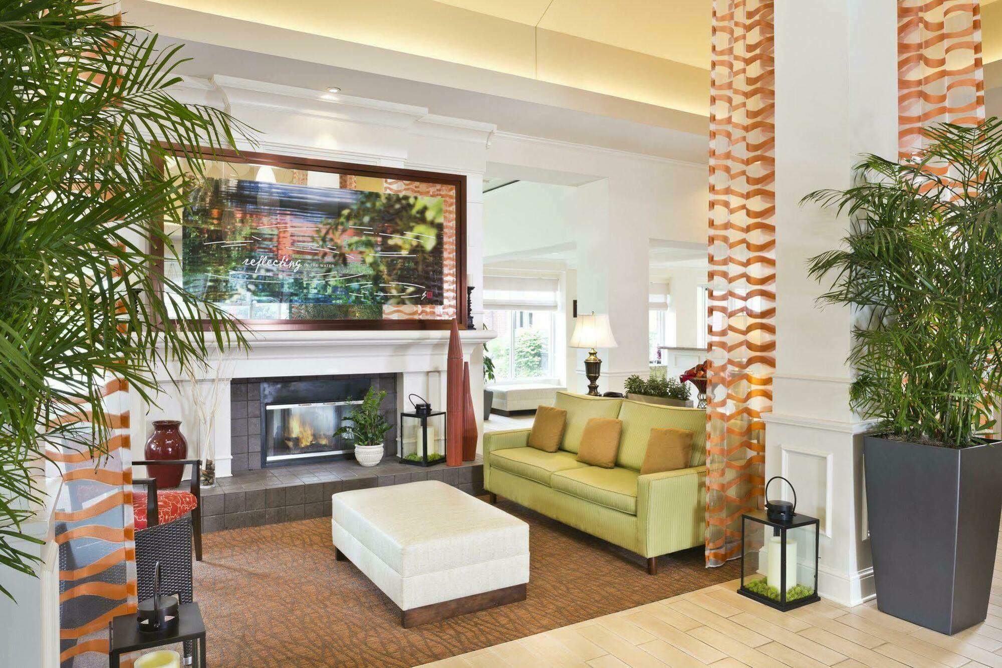 Hilton Garden Hotel 3*